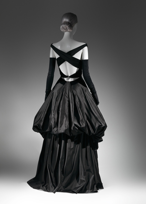 Charles James Evening Dress, 1948, Black silk satin and black silk velvet The Metropolitan Museum of Art, New York, Brooklyn Museum Costume Collection at The Metropolitan Museum of Art, Gift of the Brooklyn Museum, 2009; Gift of Millicent Huttleston Rogers, 1949 (2009.300.734)